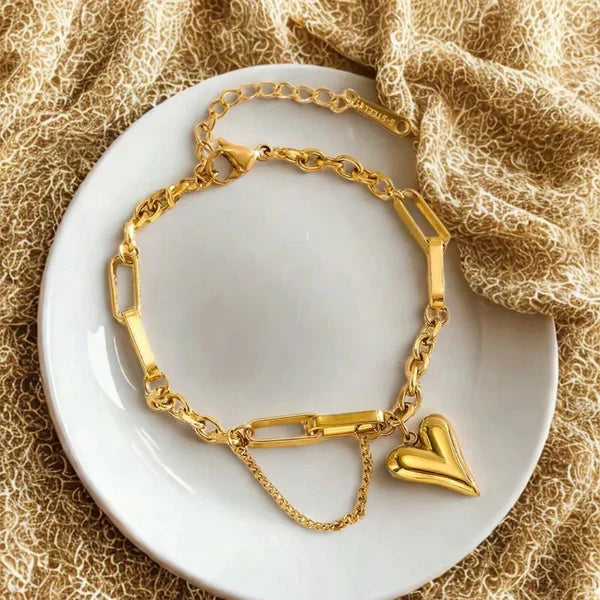Eternal Heart Gold Bracelet
