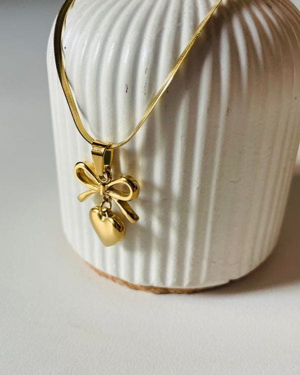 Bow And Heart Gold plated Women Necklace