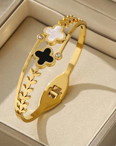 Clover Flower Bangle – 18K Gold Plated Luxury Cuff Bracelet