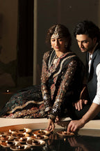AFROOZEH HAYAAT |MEERA|