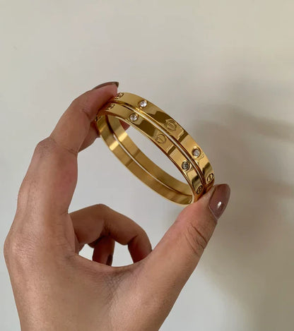 Stone Bangle Online - befineJewels.pk