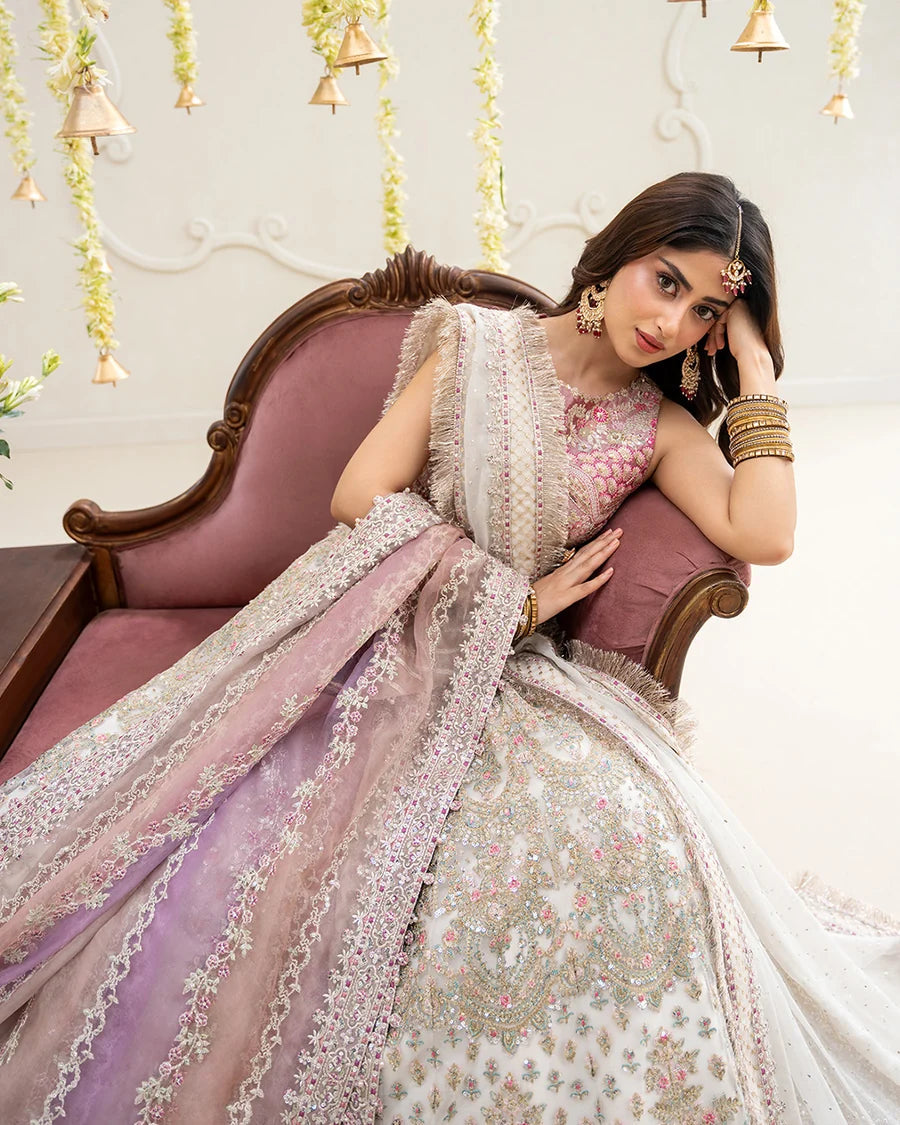 FAIZA SAQLAIN  [Suzan] BY NOORERIVAJ NOOR E RIVAJ