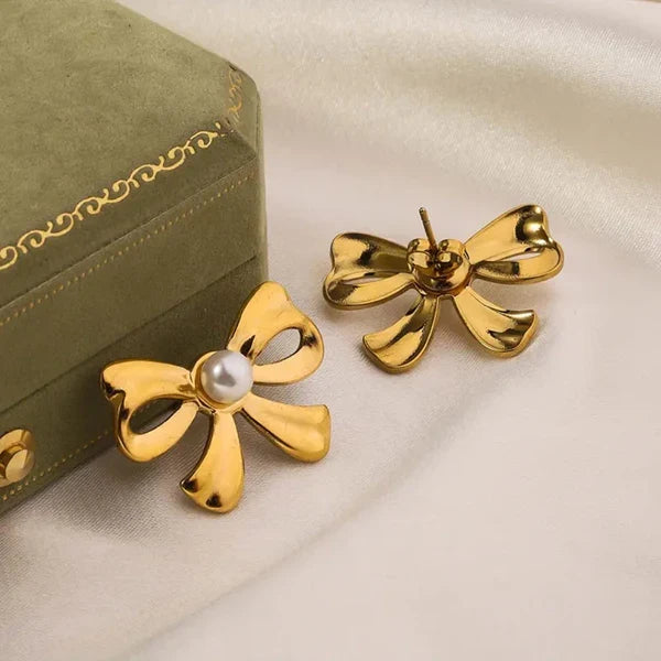 Cute Bow Pearl Earrings