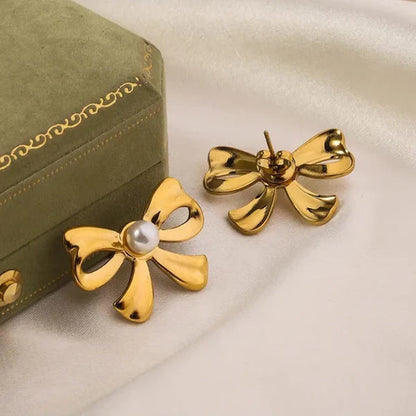Cute Bow Pearl Earrings