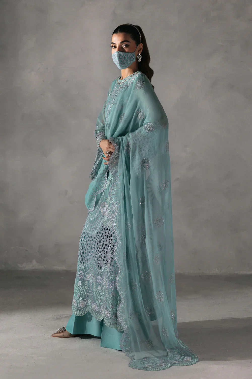 Laconic by |Flossie| FE - 905