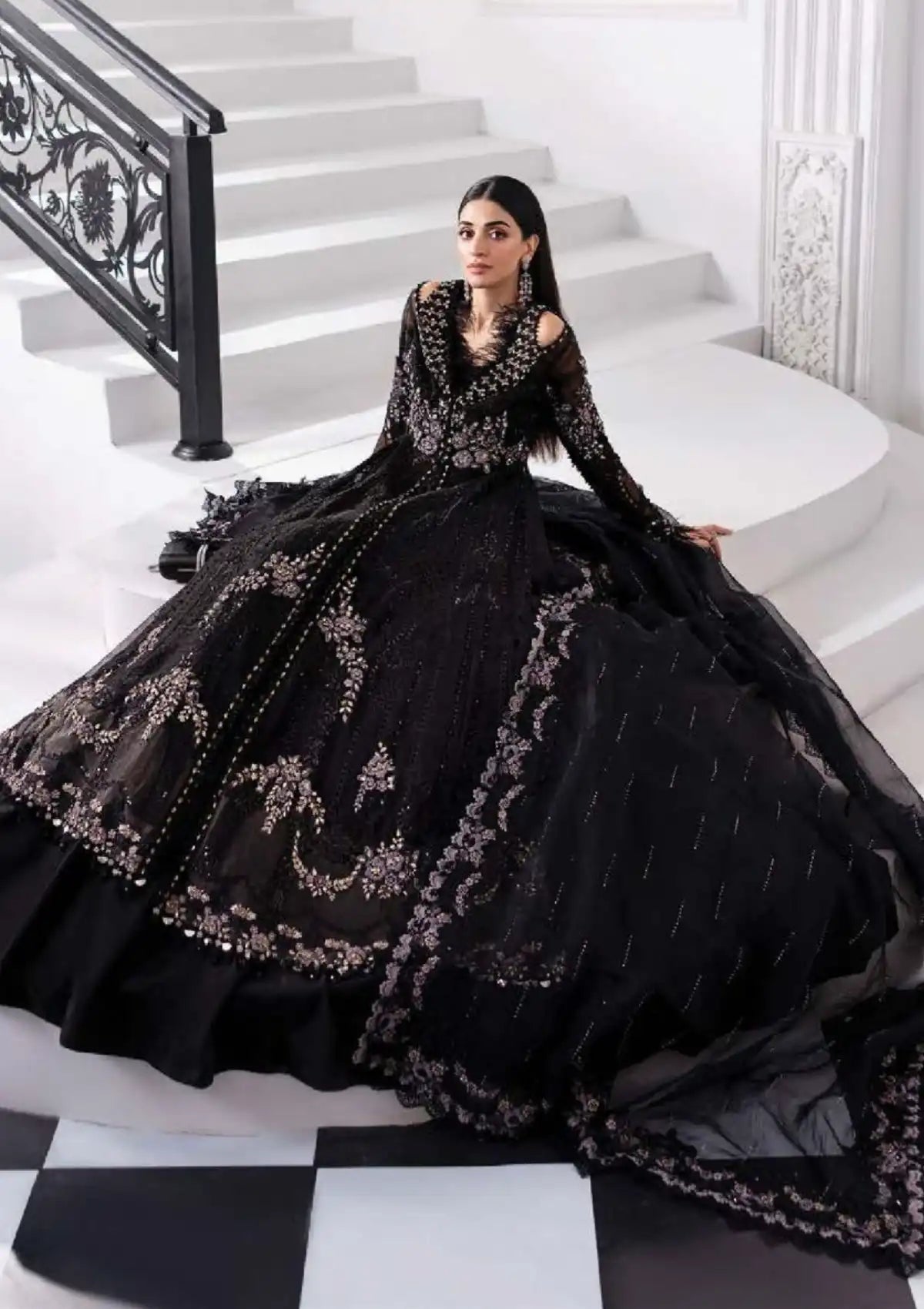 Maria B Mbroidered Formal'25 D-04