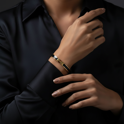 Black H-Bangle Model Shot